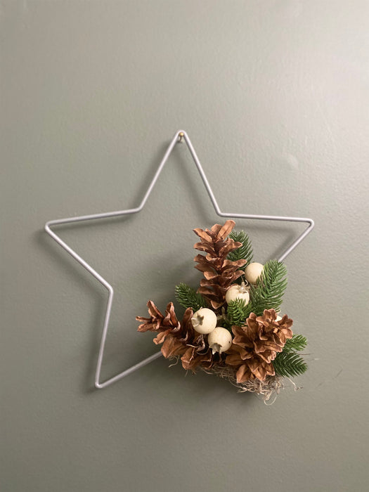 Silver Star w/ Large Pinecones