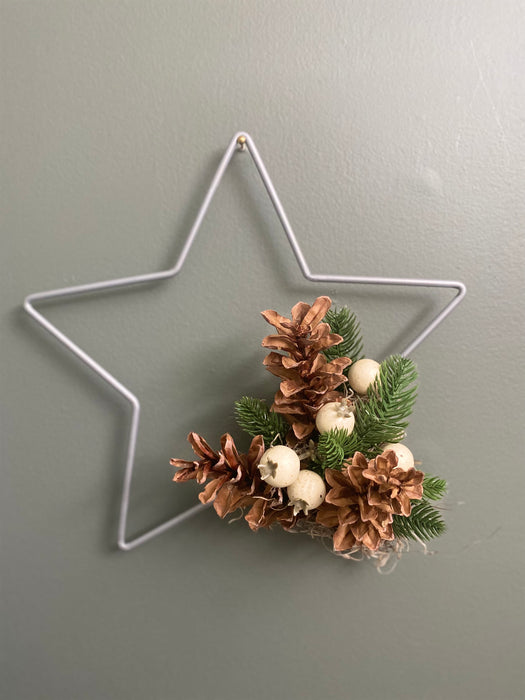 Silver Star w/ Large Pinecones