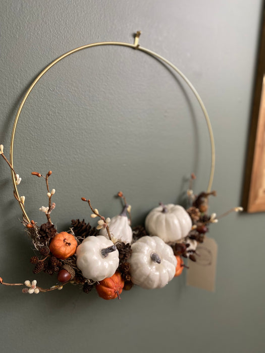 White Fall Pumpkim Wreath