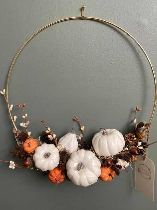 White Fall Pumpkim Wreath