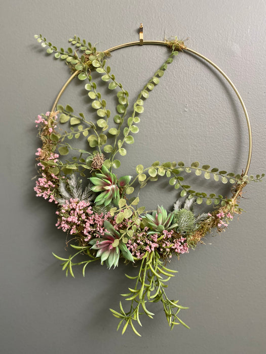 Pinky Succulent Wreath